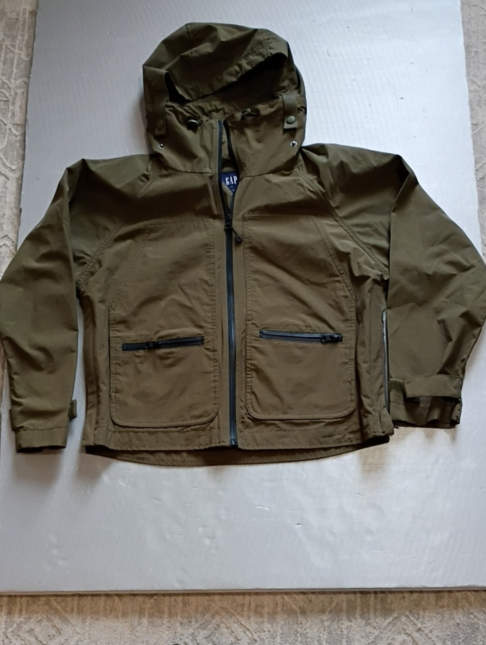 GAP  Olive Hooded Windbreaker Jacket 10/12 Youth